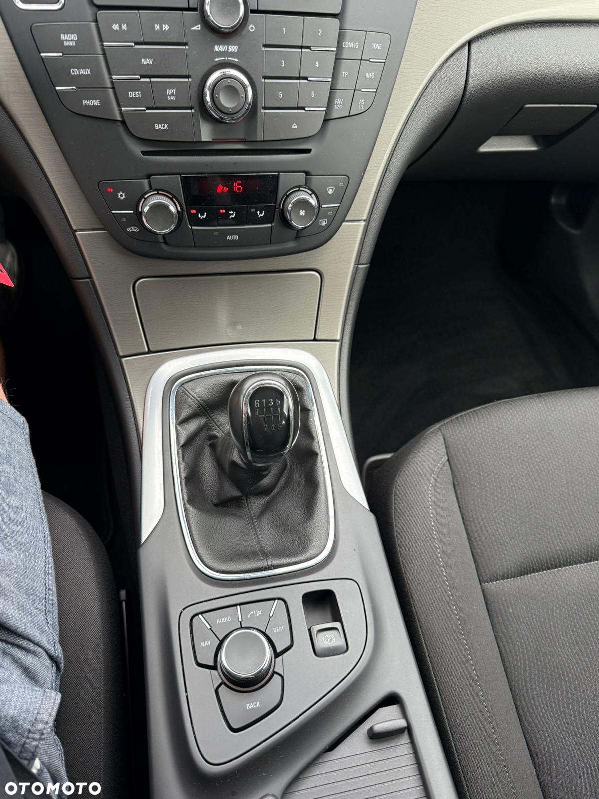 Opel Insignia 1.4 T Active S&S - 17