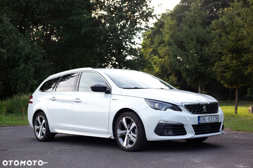 Peugeot 308 BlueHDi 130 EAT8 Stop & Start GT - 14
