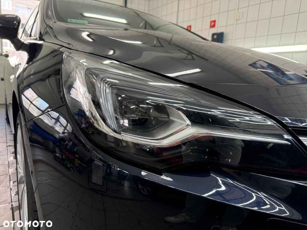 Opel Astra 1.6 T Elite S&S - 1