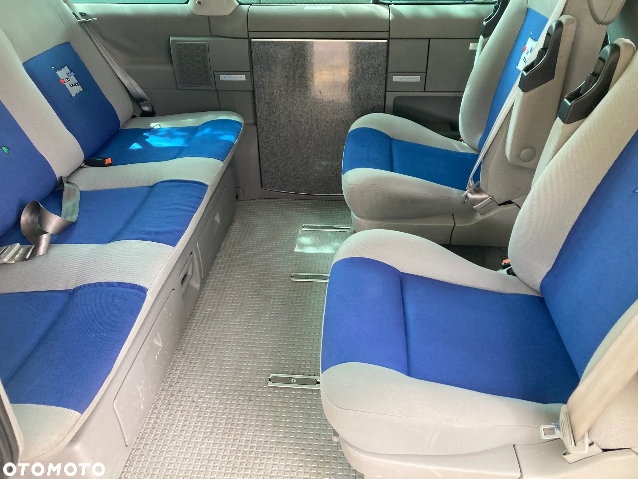 Volkswagen Multivan TDI - 35