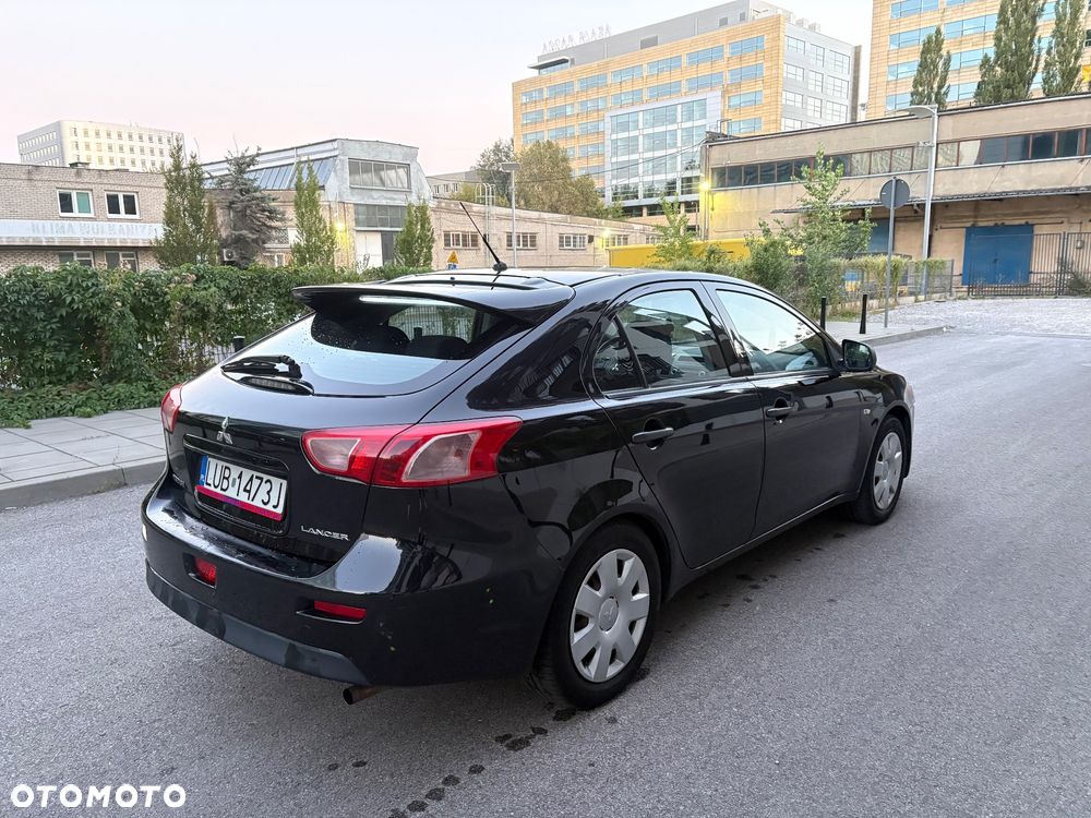 Mitsubishi Lancer 1.6 Inform - 15
