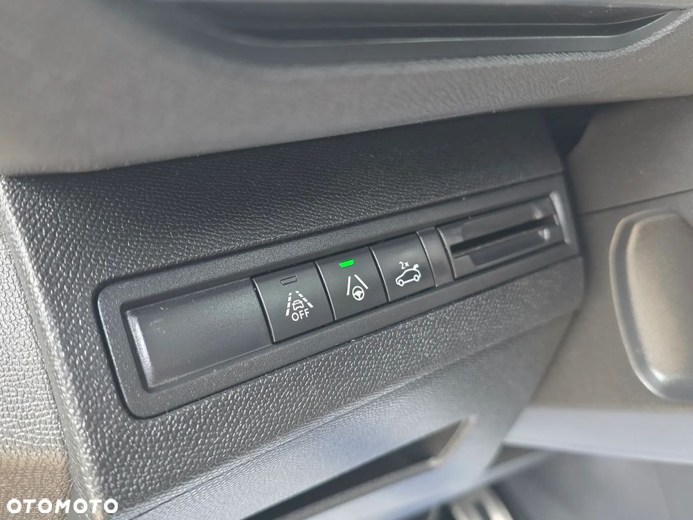 Peugeot 5008 1.6 PureTech GT S&S EAT8 - 23