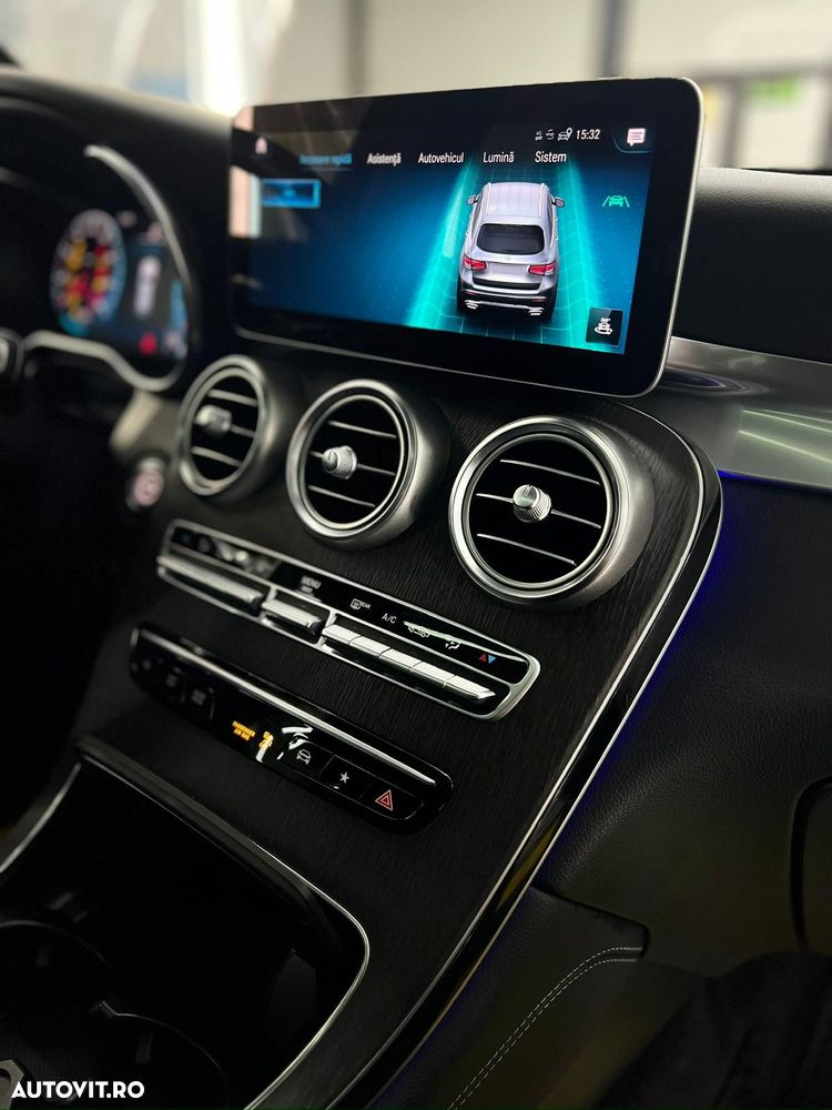 Mercedes-Benz GLC 220 d 4MATIC - 7