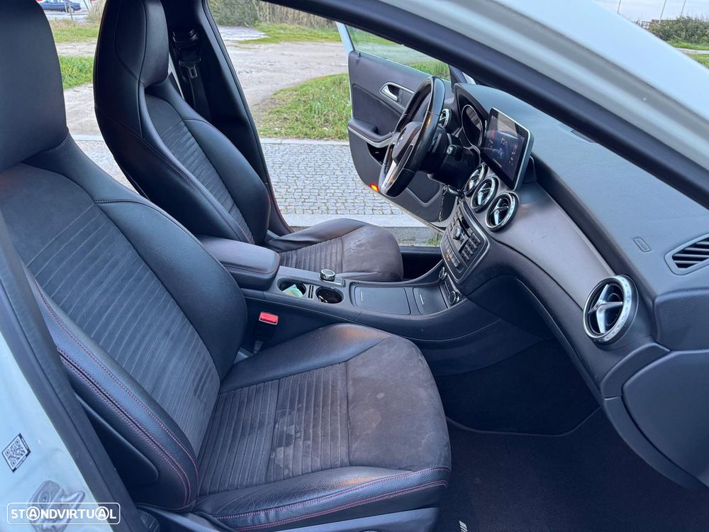 Mercedes-Benz GLA 220 CDI AMG Line - 16