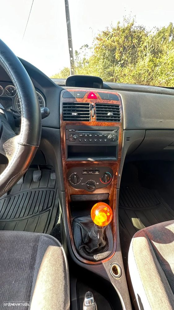 Peugeot 307 - 9