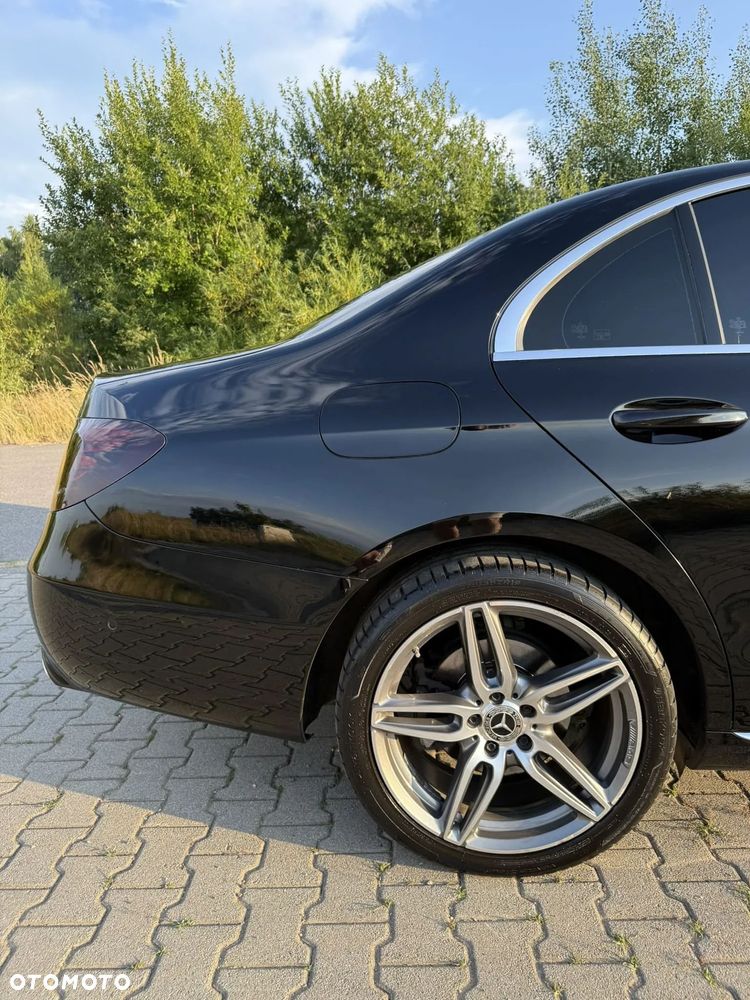 Mercedes-Benz Klasa E 220 d Avantgarde - 15