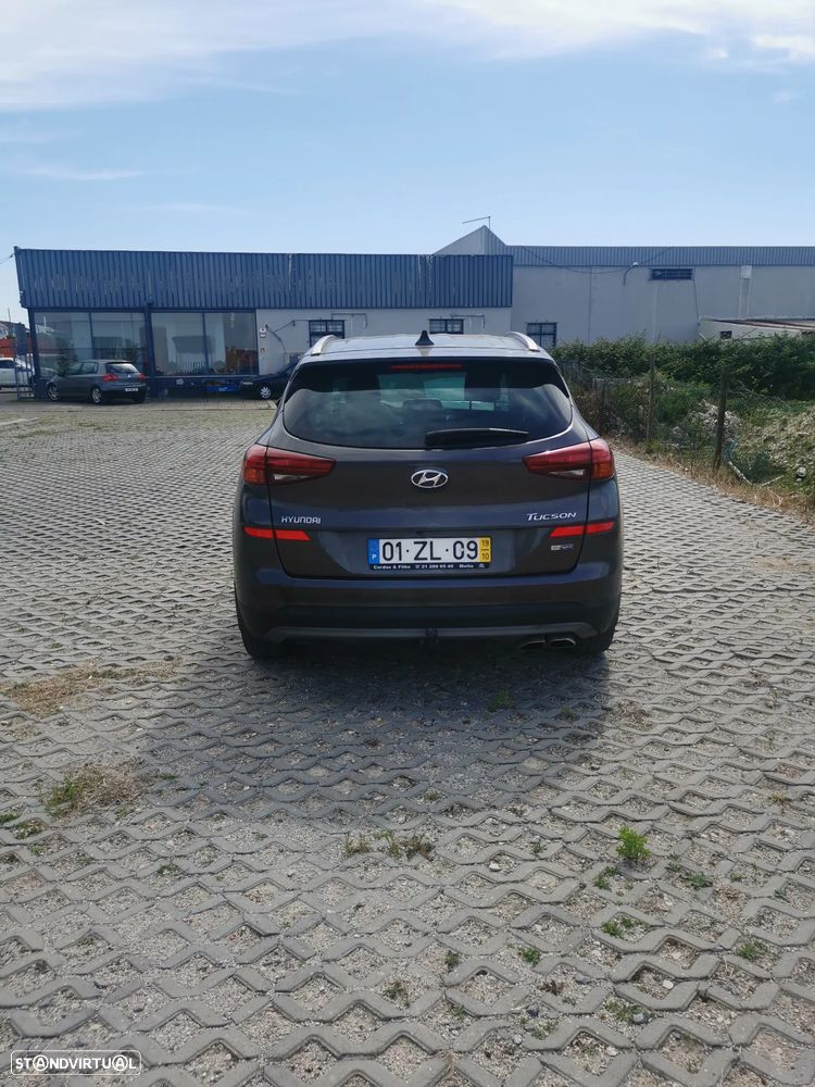 Hyundai Tucson 1.6 CRDi Premium +P.Pele+P.Style - 4