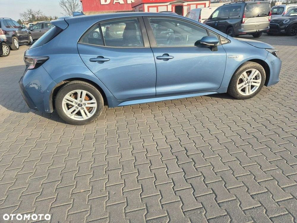 Toyota Corolla - 3