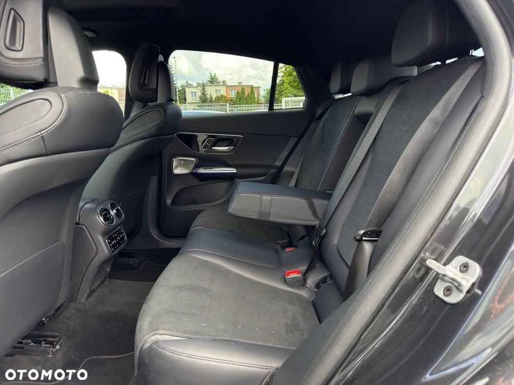 Mercedes-Benz GLC 300 d mHEV 4-Matic AMG Line - 33
