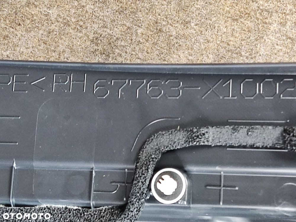 LEXUS ES od 2018r Fotele Kanapy Boczki Skórzane - 26