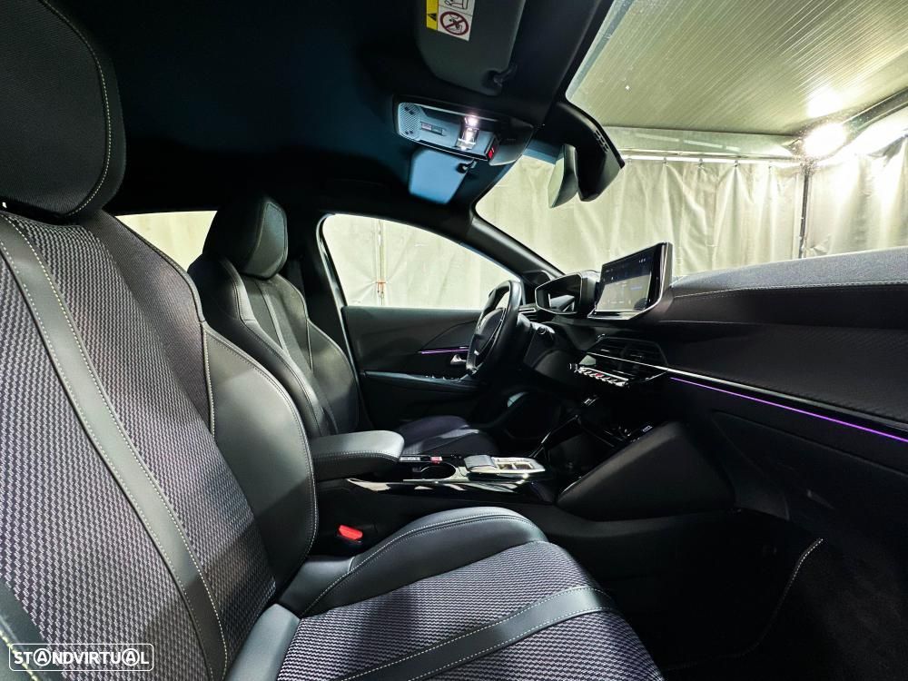 Peugeot e-208 51 kWh GT - 30