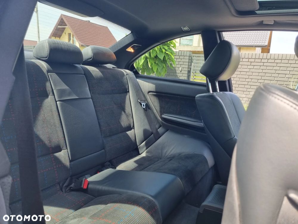 BMW Seria 3 330 Ci - 12
