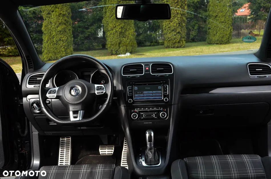 Volkswagen Golf VI 2.0 TDI GTD DSG - 39