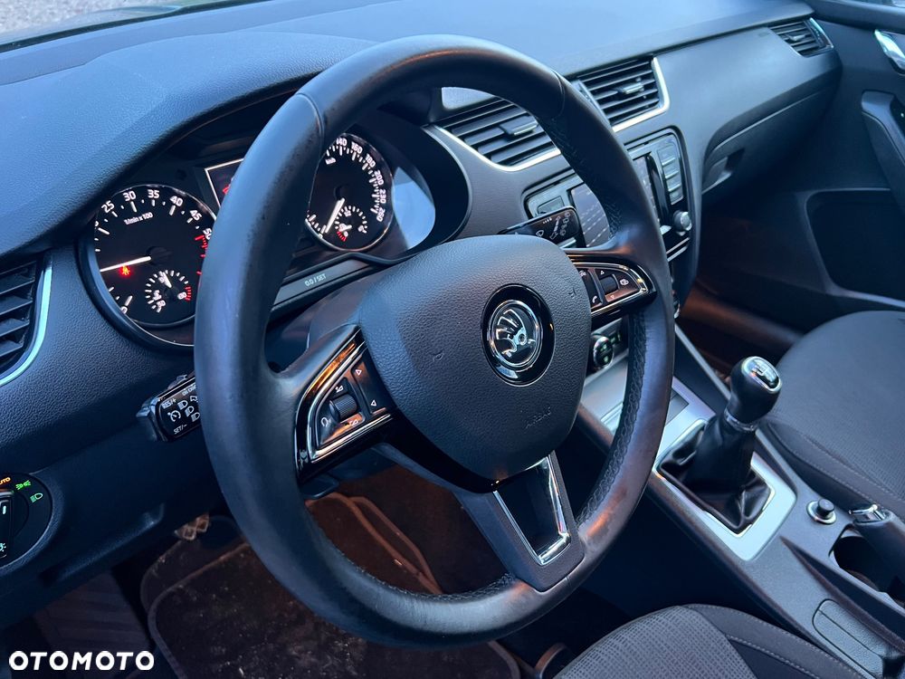 Skoda Octavia - 17