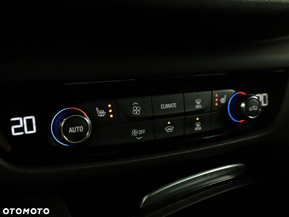 Opel Insignia 2.0 Innovation - 27