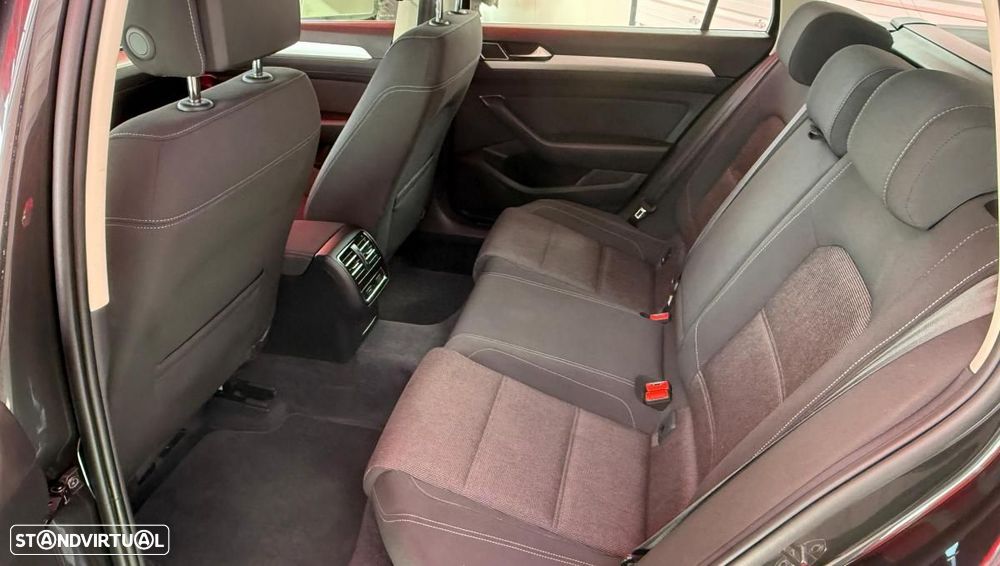 VW Passat 1.6 TDI DSG - 6