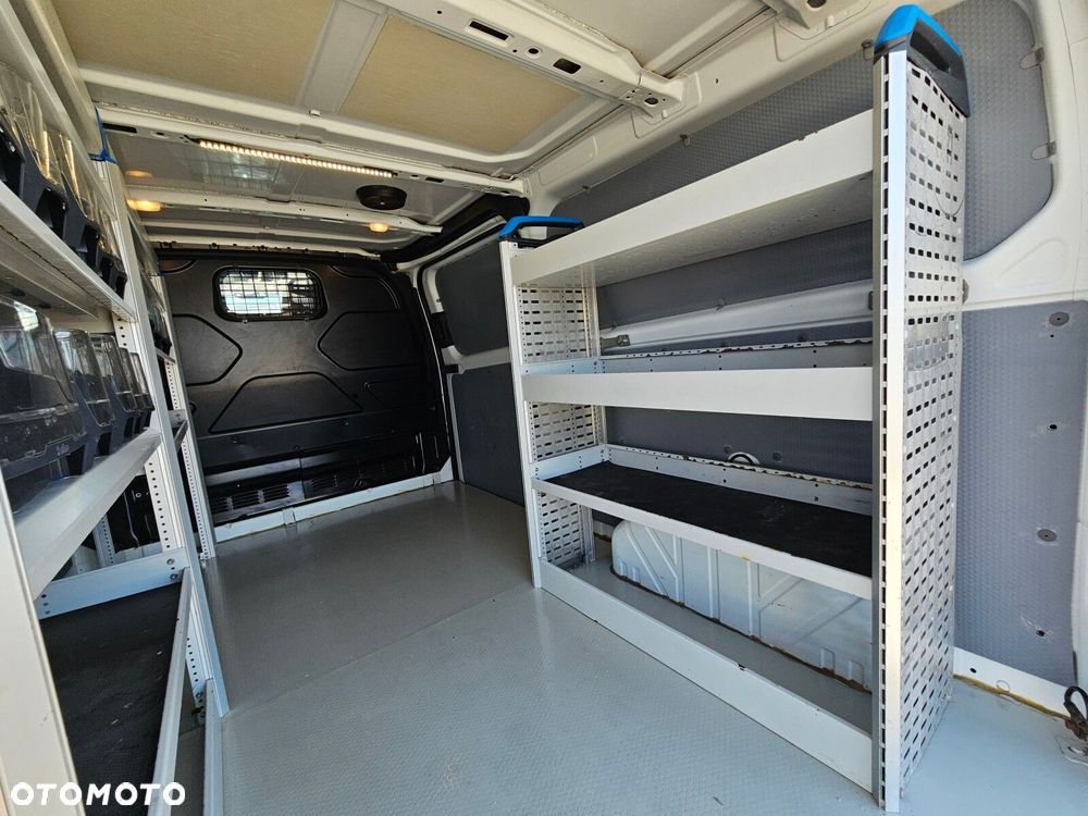 Ford transit-custom - 17