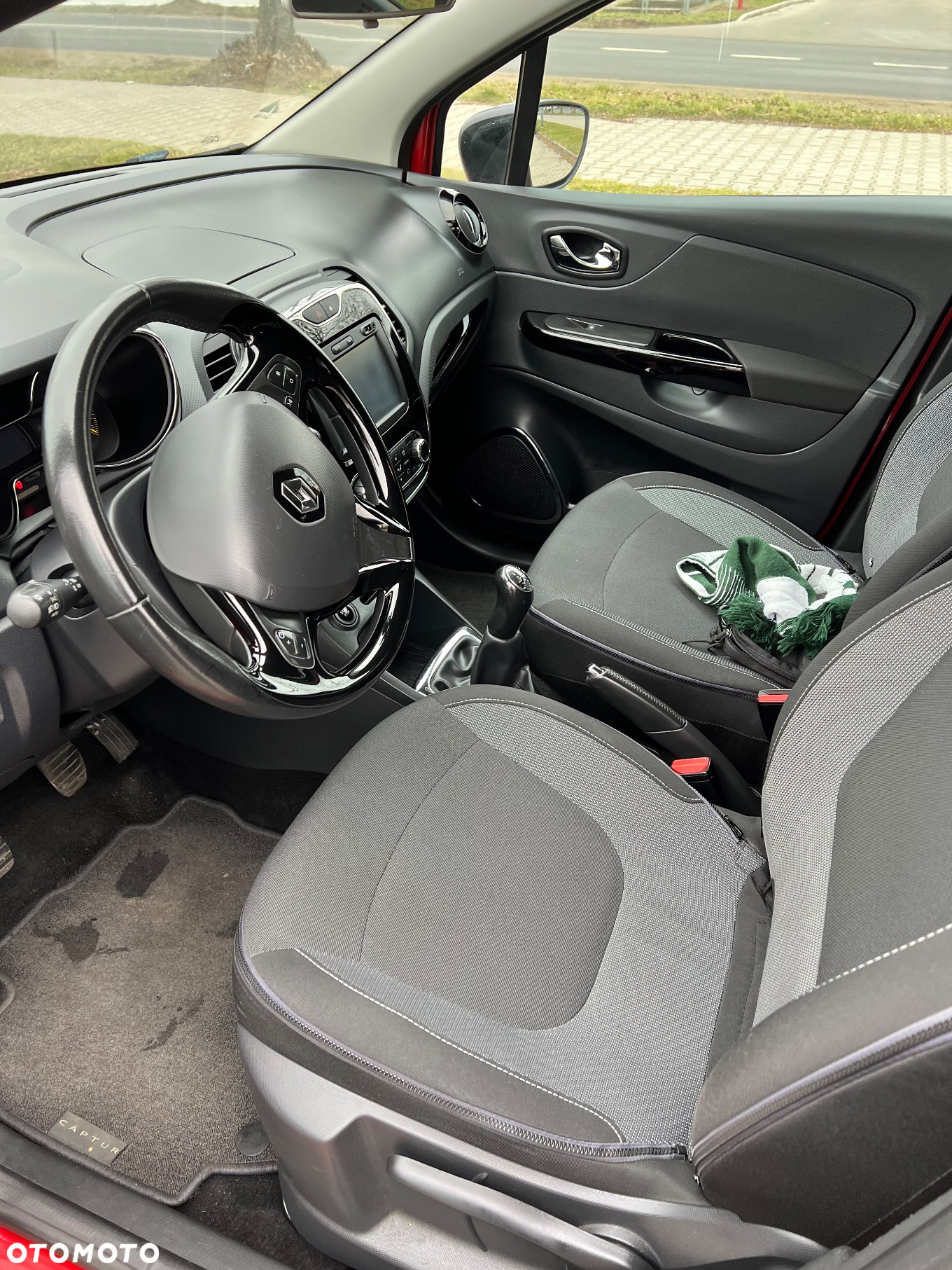 Renault Captur (ENERGY) TCe 90 LIFE - 10