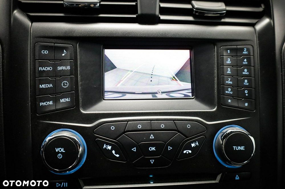 Ford Fusion - 18