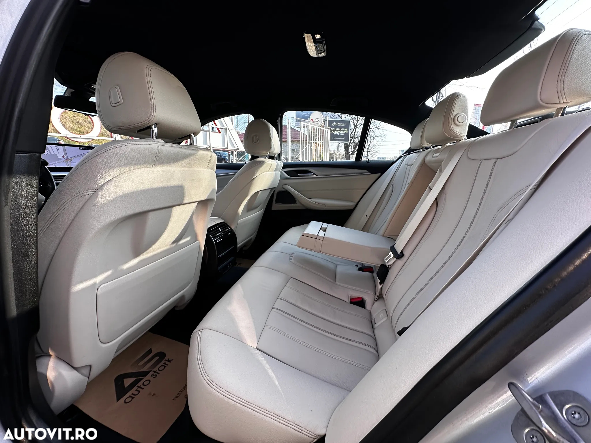 BMW Seria 5 530e Aut. Luxury Line - 18