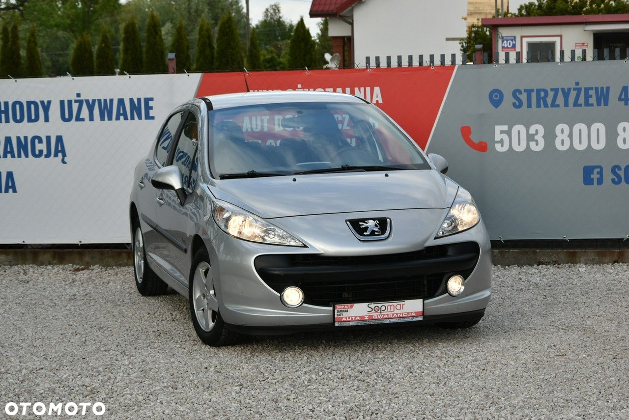 Peugeot 207 - 7