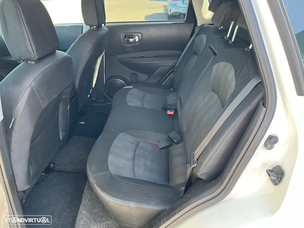 Nissan Qashqai 1.5 dCi Tekna Sport 17 129g - 12