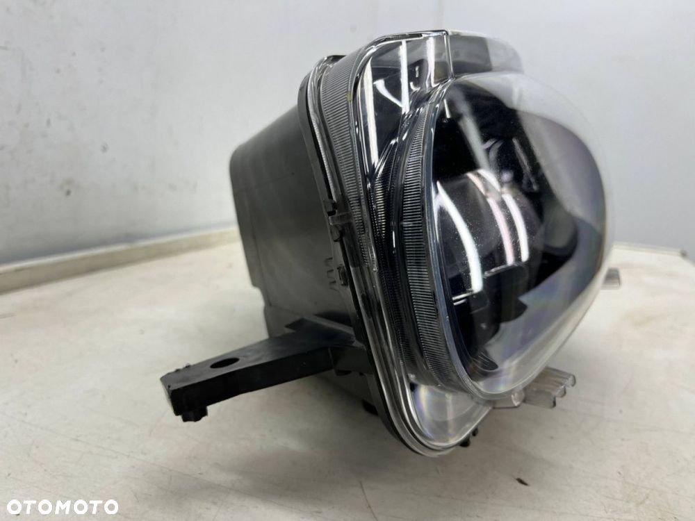 Lampa reflektor Citroen Berlingo III 3 Multispace 18-23r. lewa przednia wersja osobowa lewy przód - 2
