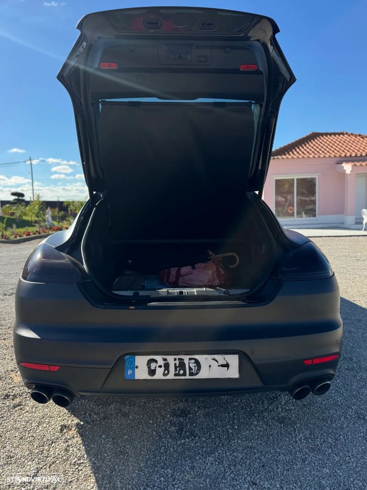 Porsche Panamera S Hybrid - 12