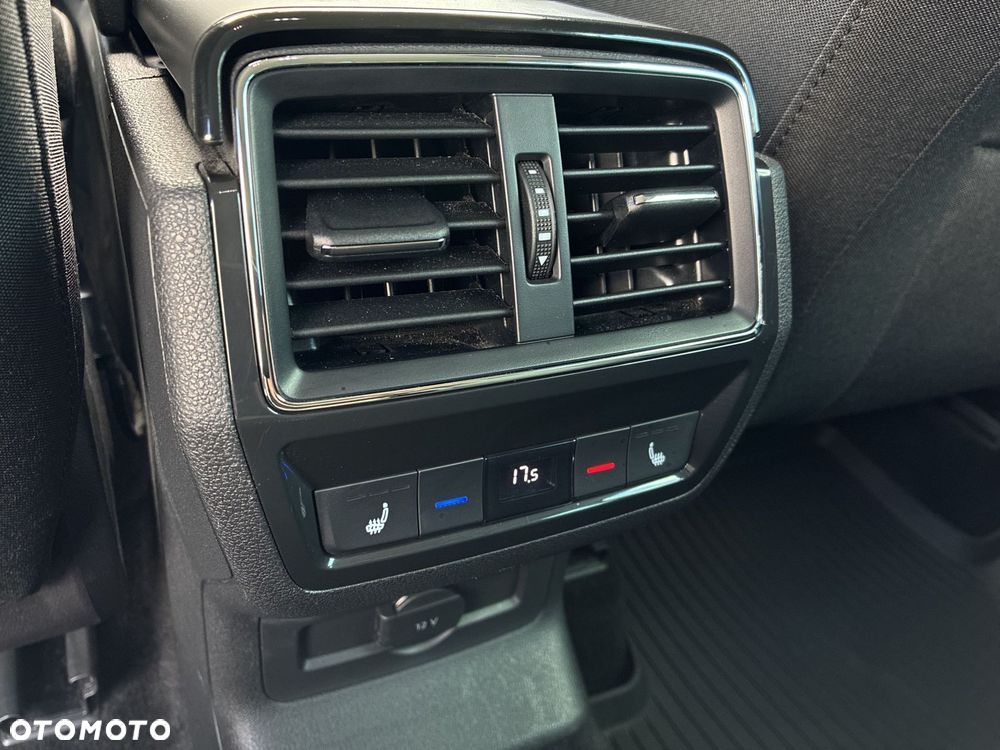 Skoda Karoq 1.5 TSI ACT Style DSG - 17