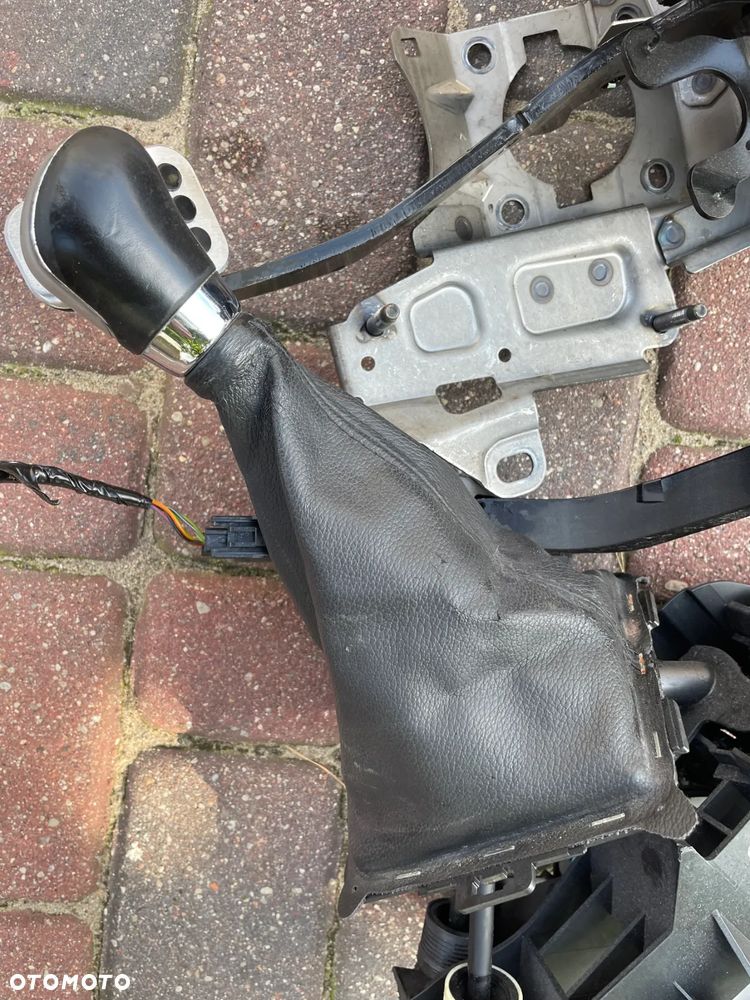 ford fiest mk7 ST gałka zmiany biegów pedały nakładki ręczny europa ori - 4