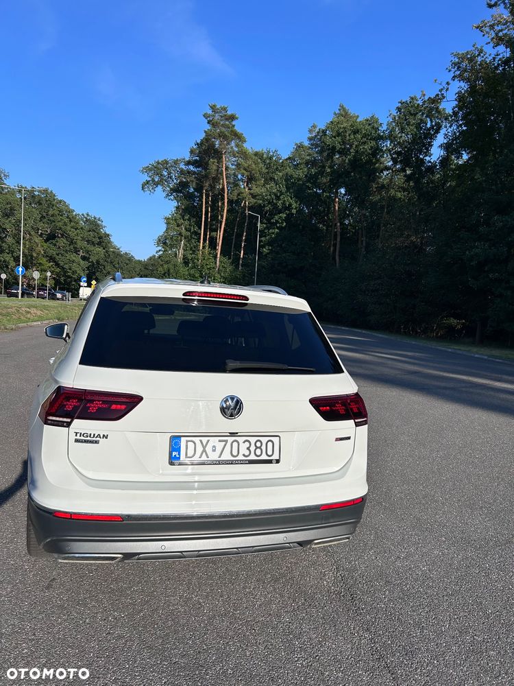 Volkswagen Tiguan 2.0 TDI SCR 4Mot R-Line DSG - 29