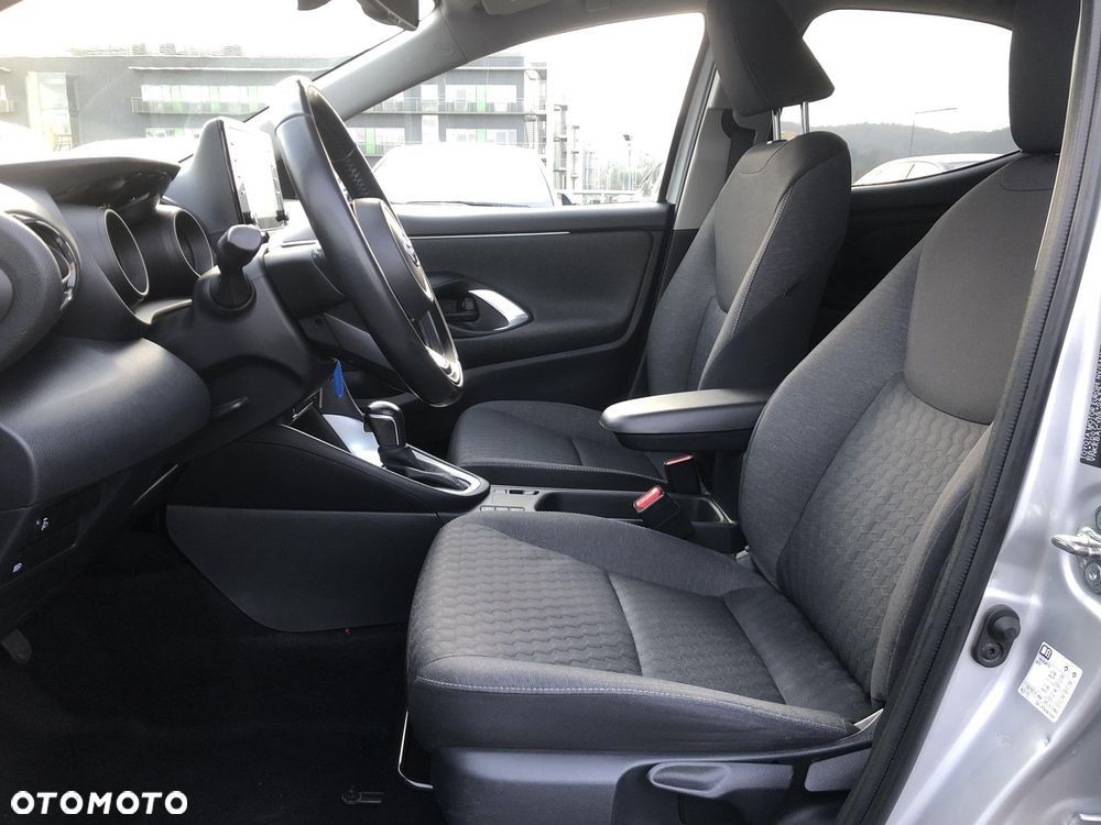 Toyota Yaris Hybrid 1.5 Comfort - 12