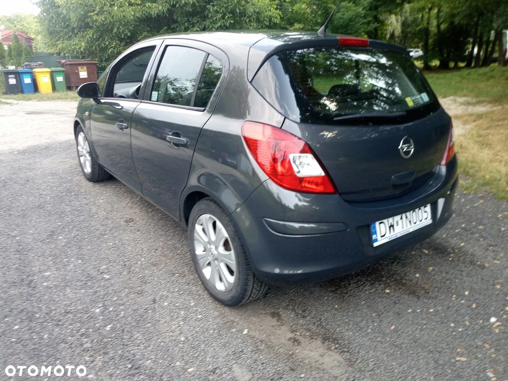 Opel Corsa 1.2 16V Graphite - 12