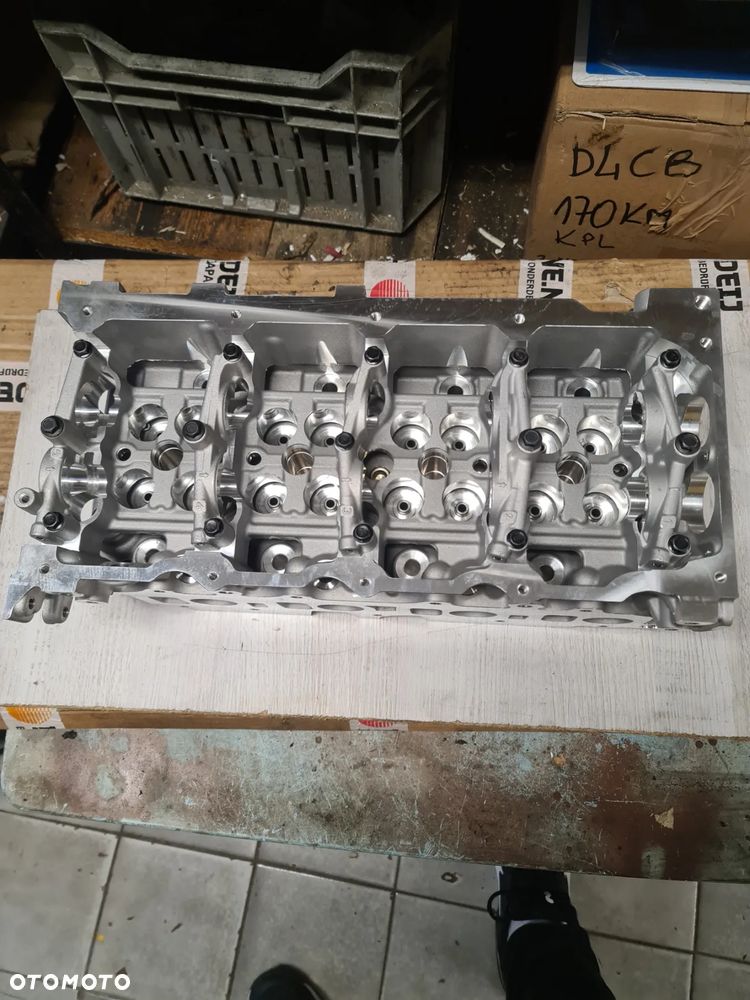 NISSAN NAVARA(D40) 2,5dCi (YD25-5X0-190KM) - GŁOWICA SILNIKA-NOWA-GOŁA - 1