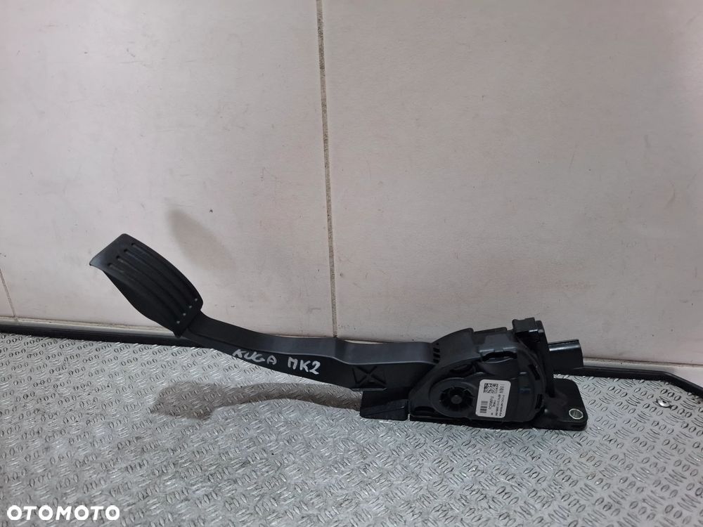 Pedał gazu potencjometr Ford Kuga MK2 2015 rok nr F1DC9F836BA - 1
