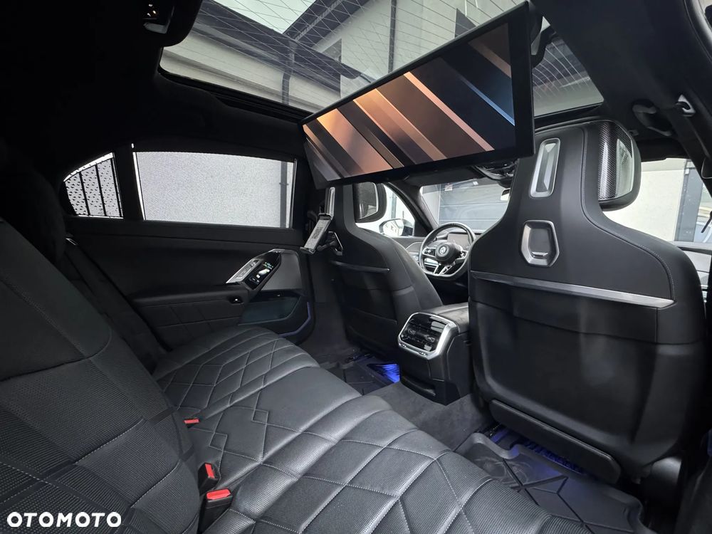 BMW Seria 7 - 20