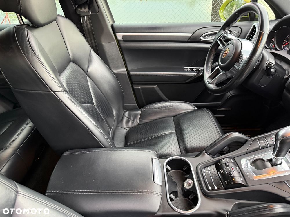 Porsche Cayenne S Diesel - 24