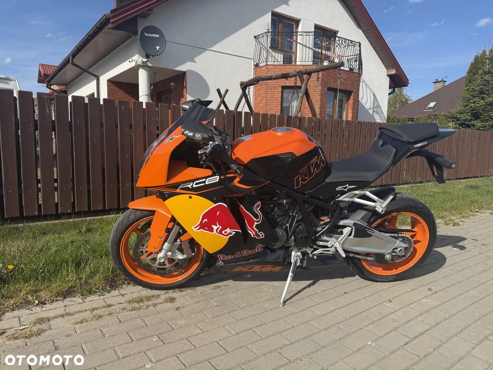 KTM RC 8 - 6