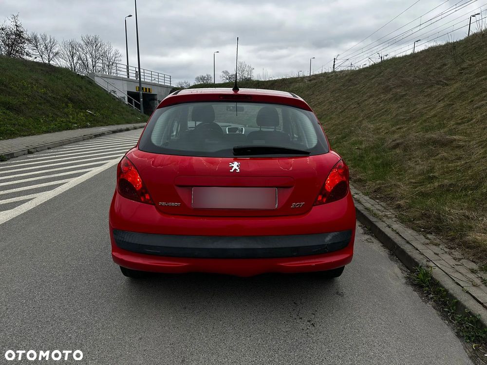 Peugeot 207 75 Urban Move - 11