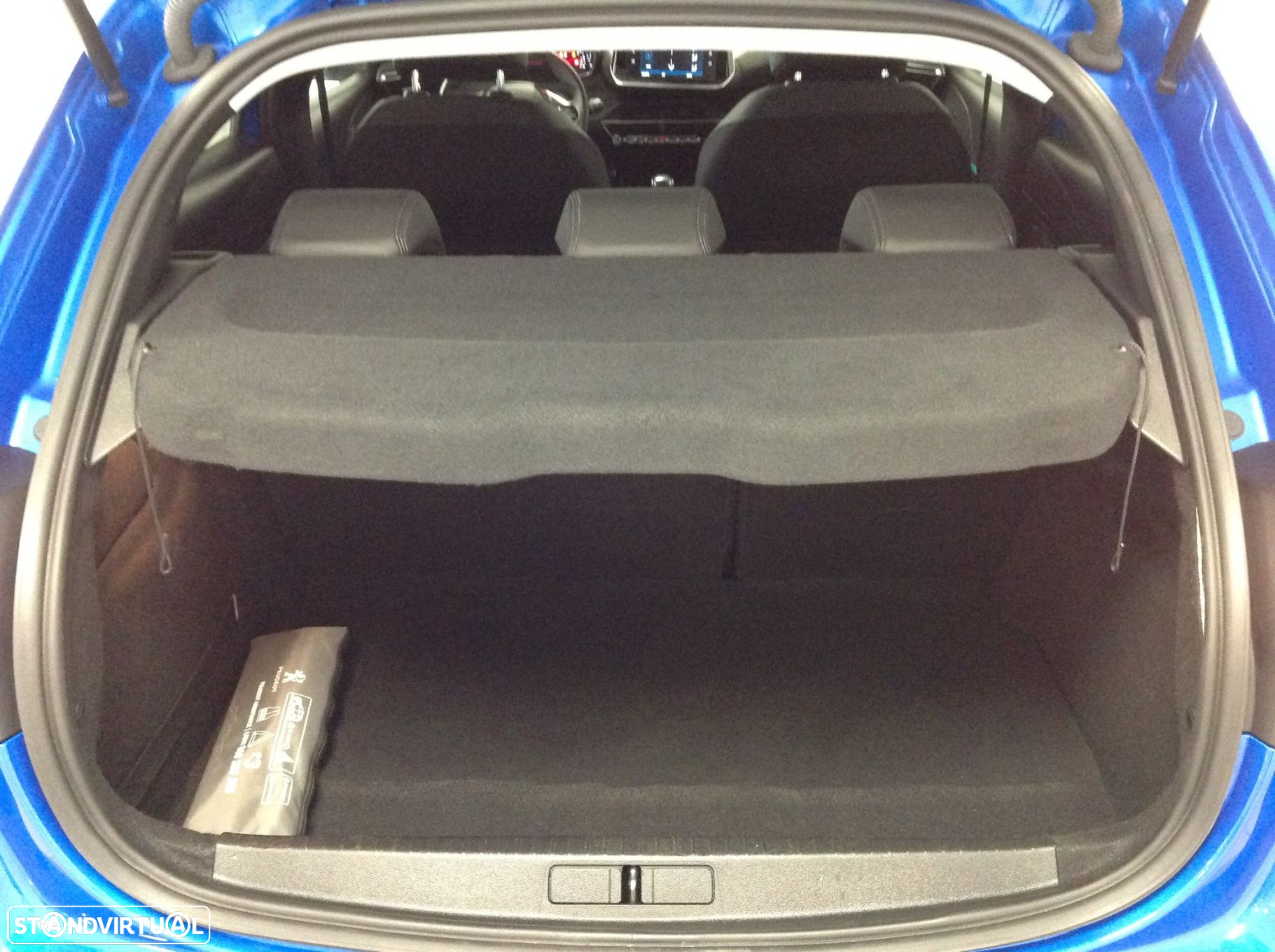 Peugeot 208 1.2 PureTech Allure - 24