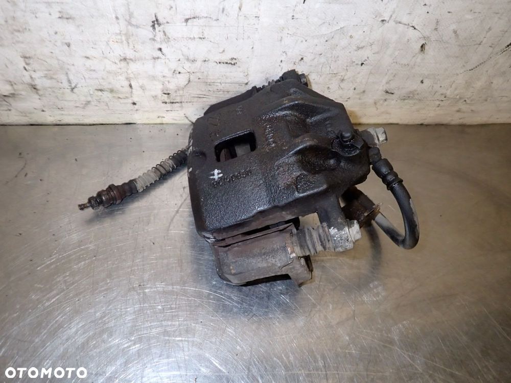 ZACISK HAMULCA LEWY PRZÓD HYUNDAI COUPE I LIFT 1.6 - 5