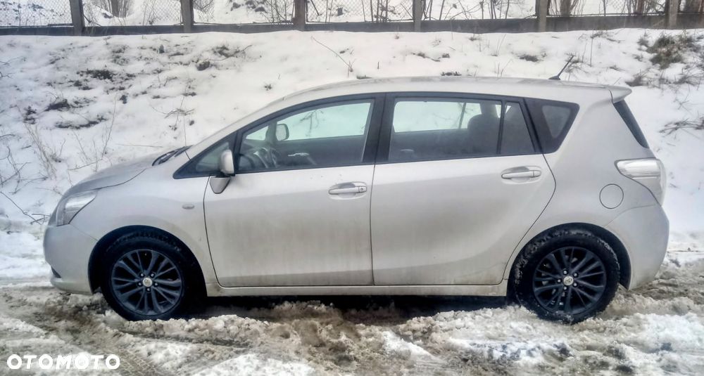 Toyota Verso 1.8 Executive - 21