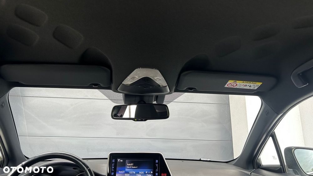 Toyota C-HR Business-Edition - 32