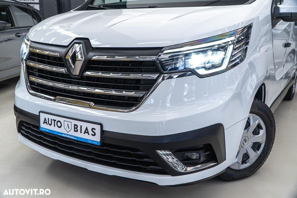 Renault Trafic 2.0 Blue dCi 150 S&S L2 8+1 Zen - 11