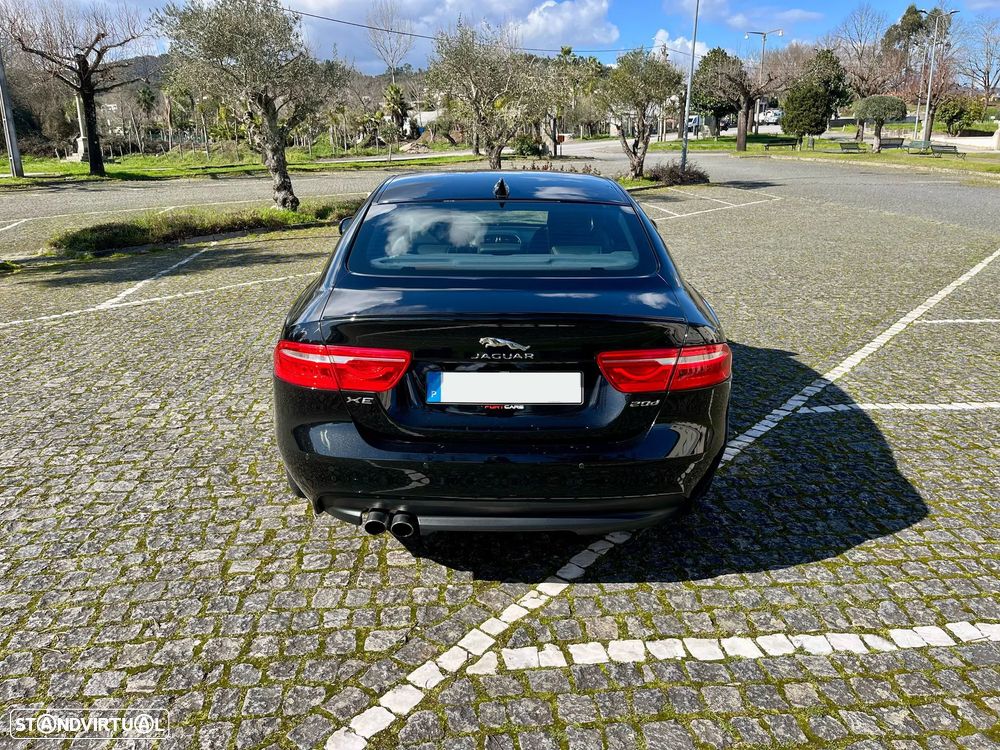 Jaguar XE 2.0 D R-Sport Aut. - 2