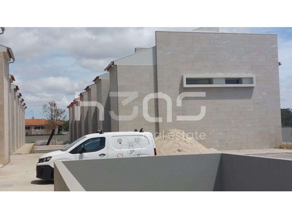Últimas Moradias T3 em Condomínio Privado - Elegância Contemporânea... - Grande imagem: 5/19
