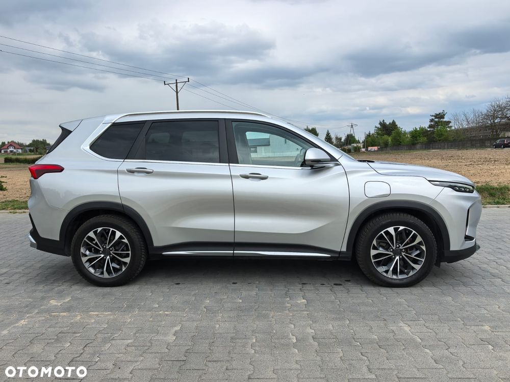 Maxus Euniq 6 - 7