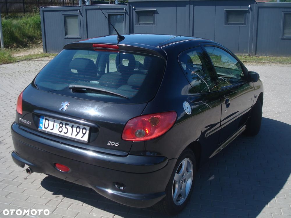 Peugeot 206 75 JBL - 10