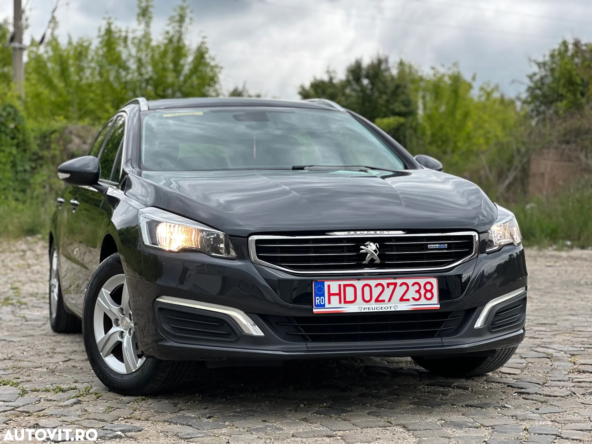 Peugeot 508 SW BlueHDi 120 Stop&Start Business-Line - 2