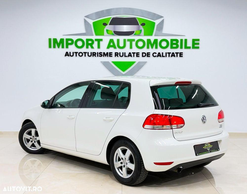 Volkswagen Golf 1.6 TDI DPF BlueMotion Technology move - 13